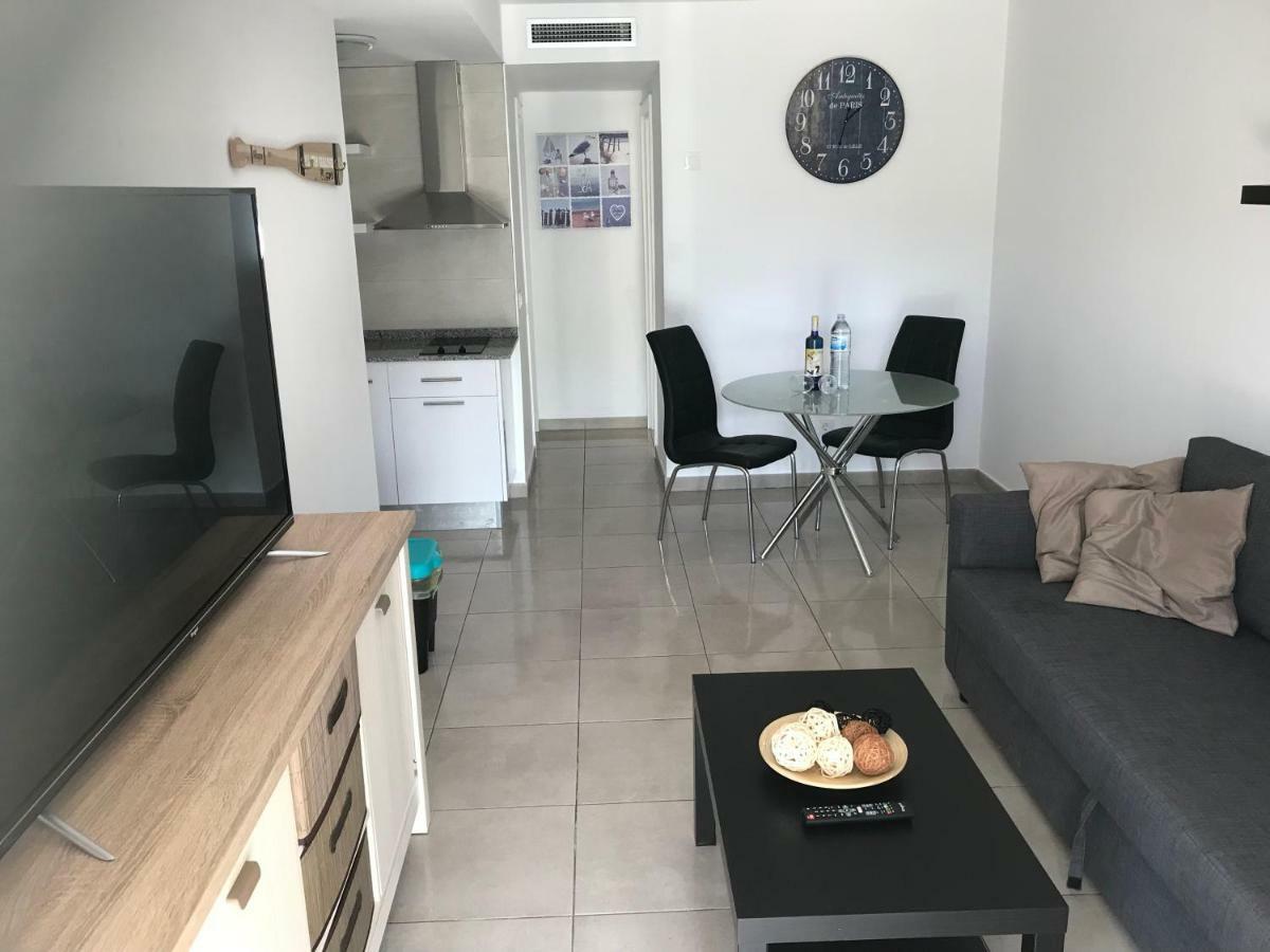 Nice And Sunny Apartment 코라레호 외부 사진